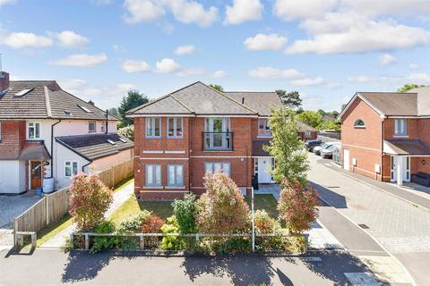 Fern Copse, Great Bookham... 2 bed maisonette for sale