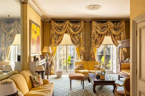 Chester Square, Belgravia, SW1W 6 bed terraced house for sale
