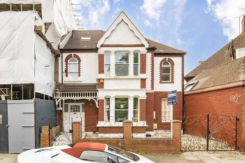Sutton Lane South, London W4 4 bed house for sale