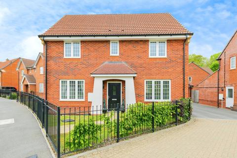 Savernake Way, Eastleigh SO50 4 bed detached house for sale