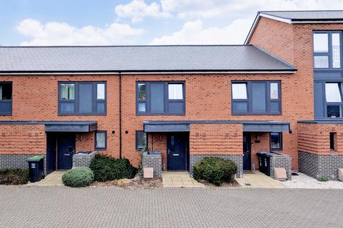 School End Crescent, Hemel Hempstead... 2 bed terraced house for sale