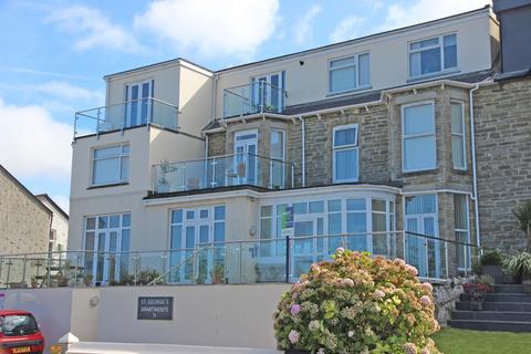 Mount Wise, Newquay TR7 1 bed apartment for sale