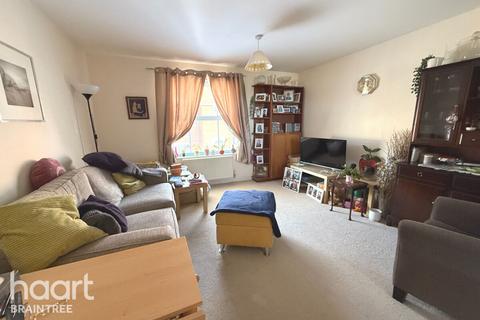 Malyon Close, Braintree 2 bed apartment for sale