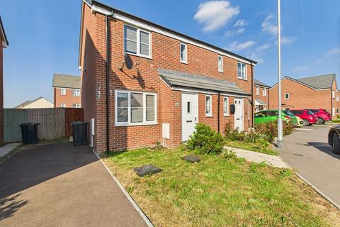 Homeground Road, Tuffley, Gloucester... 3 bed semi