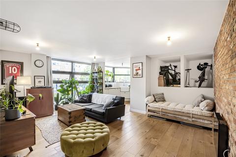 Northbourne Road, London, SW4 2 bed flat for sale