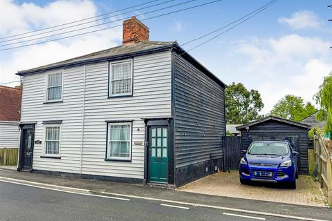 The Street, Steeple 2 bed semi