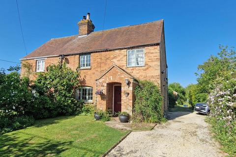 Lower End, Piddington, Bicester 3 bed semi