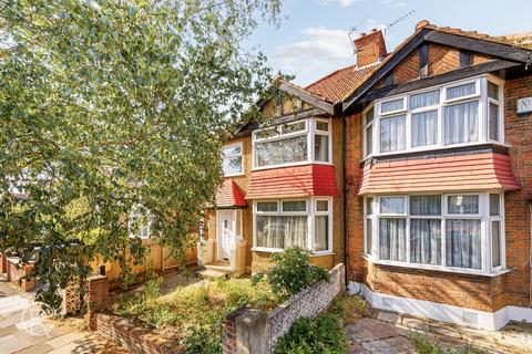 Mayfield Gardens, London, W7 4 bed semi