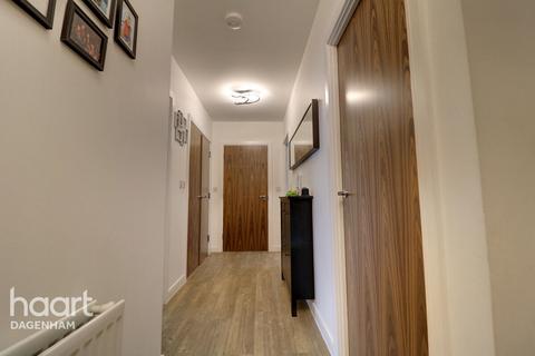 7 Handley Page Road, Barking 2 bed apartment for sale