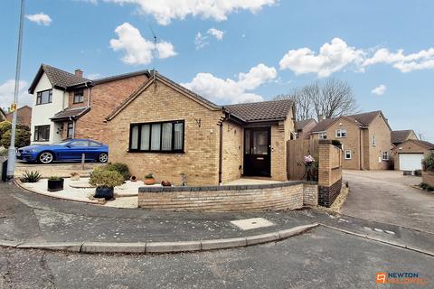 Blenheim Way, Yaxley, Peterborough, PE7 3 bed bungalow for sale