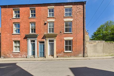 Westgate, Bridlington 4 bed end of terrace house for sale