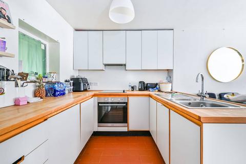 Mansfield Road, Gospel Oak, London, NW3 1 bed flat for sale