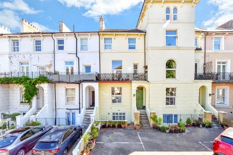 Clarendon Road, Southsea, Hampshire 1 bed ground floor flat for sale