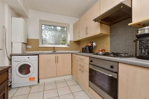 All Saints Road, Sutton, Surrey 2 bed ground floor flat for sale