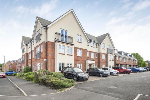 Louden Square, Earley, Reading 1 bed apartment for sale