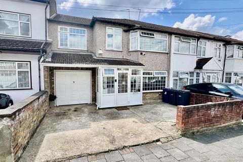Waxlow Crescent, Southall UB1 5 bed semi