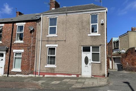 East George Potts Street, South Shields 3 bed end of terrace house for sale