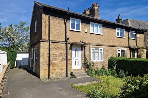 Knowl Road, Mirfield, West Yorkshire... 3 bed semi