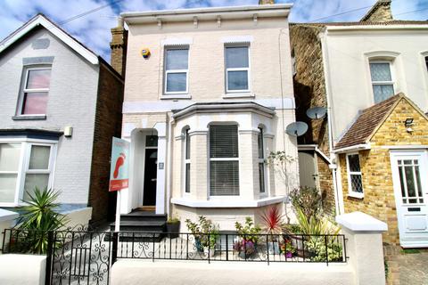 Picton Road, Ramsgate CT11 3 bed detached house for sale