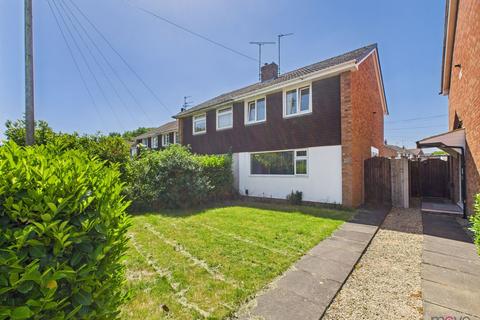 Caernarvon Road, Cheltenham GL51 3 bed semi