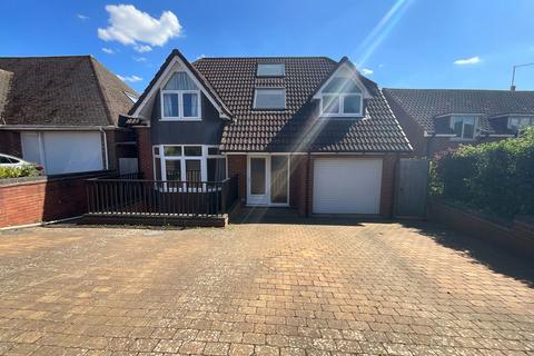 Alison Road, Halesowen B62 8 bed detached house for sale