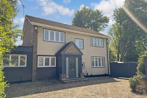 Chipstead Lane, Lower Kingswood, Surrey 4 bed detached house for sale