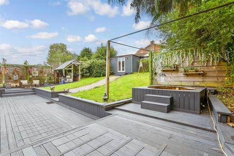 Chipstead Lane, Lower Kingswood, Surrey 4 bed detached house for sale