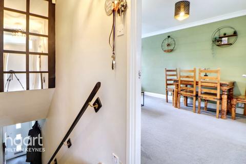 Rowle Close, Stantonbury 2 bed maisonette for sale