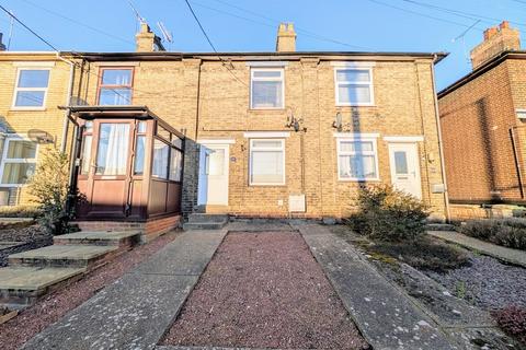 Creeting Road West, Stowmarket 2 bed terraced house for sale