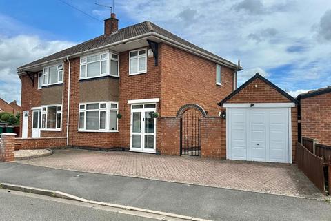 Royal Crescent, Weeford Estate... 3 bed semi