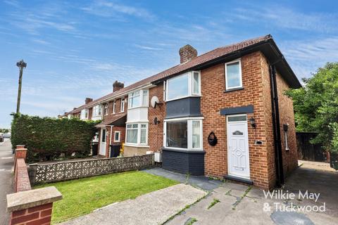 Fairfax Road, Bridgwater TA6 3 bed semi