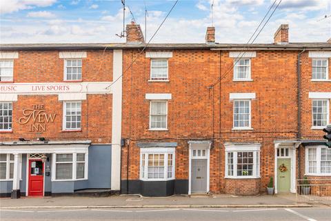 Bridge Street, Buckingham MK18 2 bed terraced house for sale