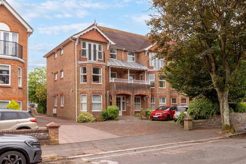 St. Botolphs Road, Worthing 2 bed flat for sale