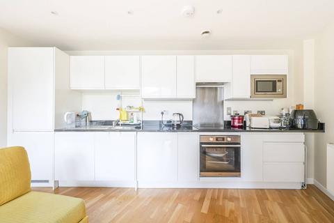 Keymer Place, E14, Limehouse, London... 2 bed flat for sale