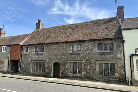 High Street, Pevensey 6 bed house for sale