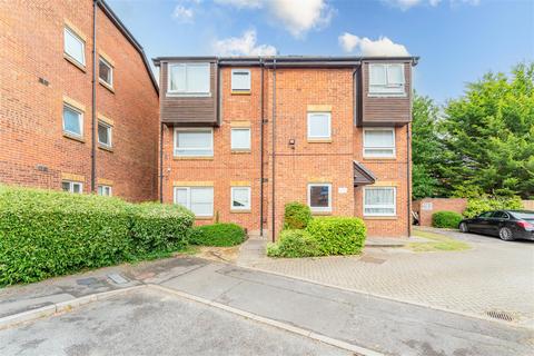 Braemar Gardens, Berkshire SL1 Studio for sale