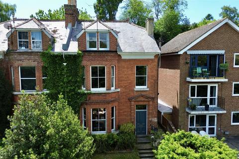 Lower Park Road, Hastings 4 bed maisonette for sale
