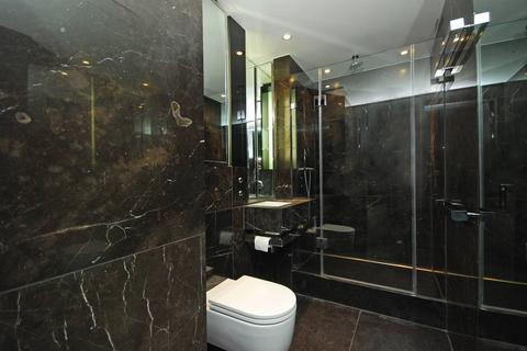 Pan Peninsula, Canary Wharf, London, E14 Studio for sale