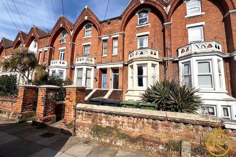 St. Andrews Road, Southsea 1 bed flat for sale