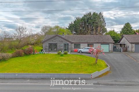 Aberbanc, Penrhiwllan, Llandysul 3 bed detached bungalow for sale