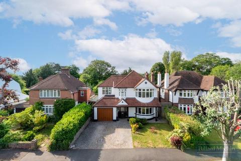 Blacksmiths Hill, Sanderstead 5 bed detached house for sale