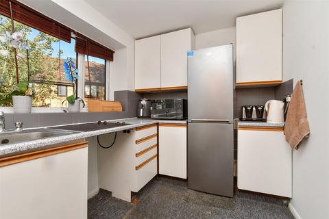 Cliffe Walk, Sutton SM1 1 bed apartment for sale