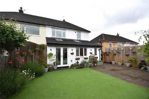 Mill Green Place, Leeds, West Yorkshire 3 bed semi