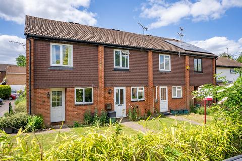 Richmond Walk, Hertfordshire AL4 2 bed terraced house for sale
