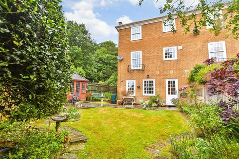 Pendleton Close, Redhill, Surrey 4 bed end of terrace house for sale