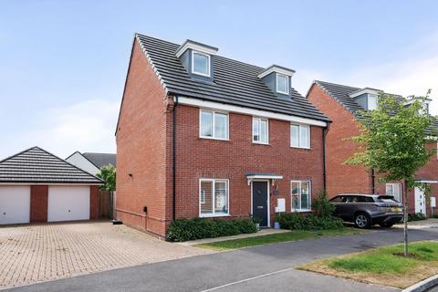 Angora Road, Andover, SP11 6ZU 5 bed detached house for sale