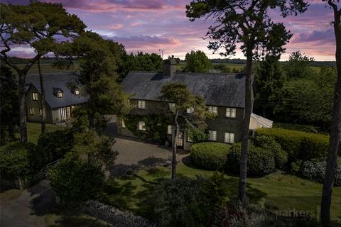 Leafield, Witney, Oxfordshire, OX29 6 bed detached house for sale