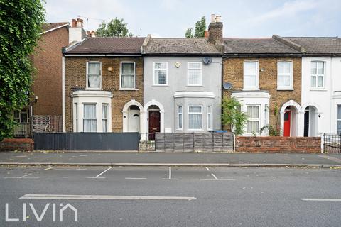 Croydon CR0 2 bed terraced house for sale
