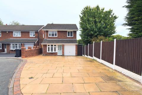 Skye Close, Widnes, WA8 3YP 3 bed detached house for sale
