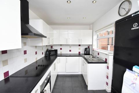 Skye Close, Widnes, WA8 3YP 3 bed detached house for sale